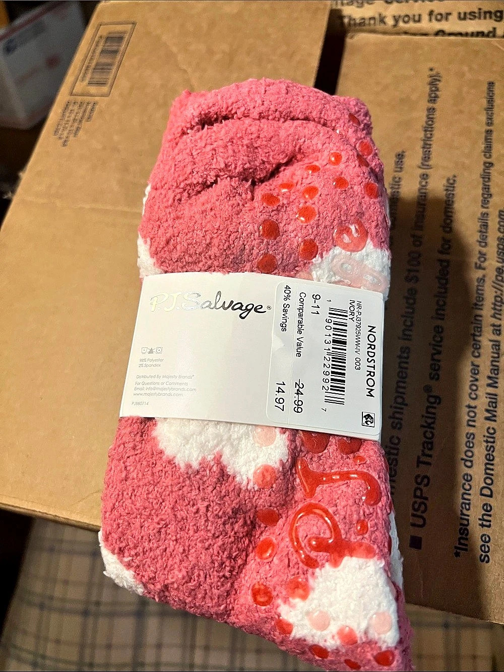 Women's PJ Salvage Live Life Cozy Socks Size 4-10 White & Pink NWT - Picture 2 of 6